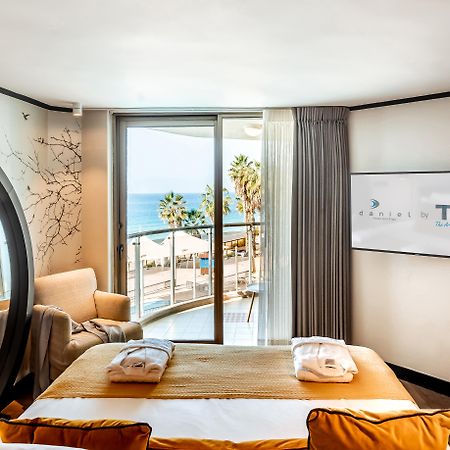 Daniel Herzliya Hotel Exterior foto A room at the hotel